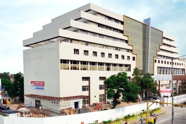 SANTOSH MEDICAL COLLEGE, GHAZIABAD (UP)